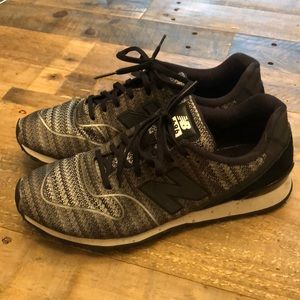 New Balance 696 Sneakers